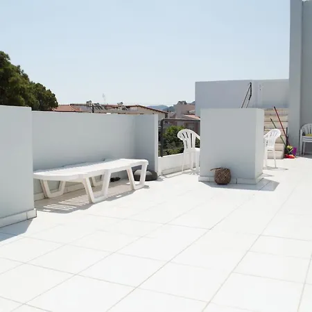 Apart-hotel Cosmos 3*