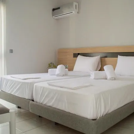 Aparthotel Cosmos 3*